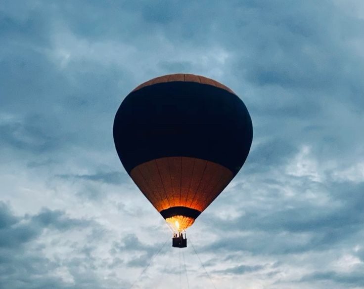 Hot Air Balloon Ride in Manali